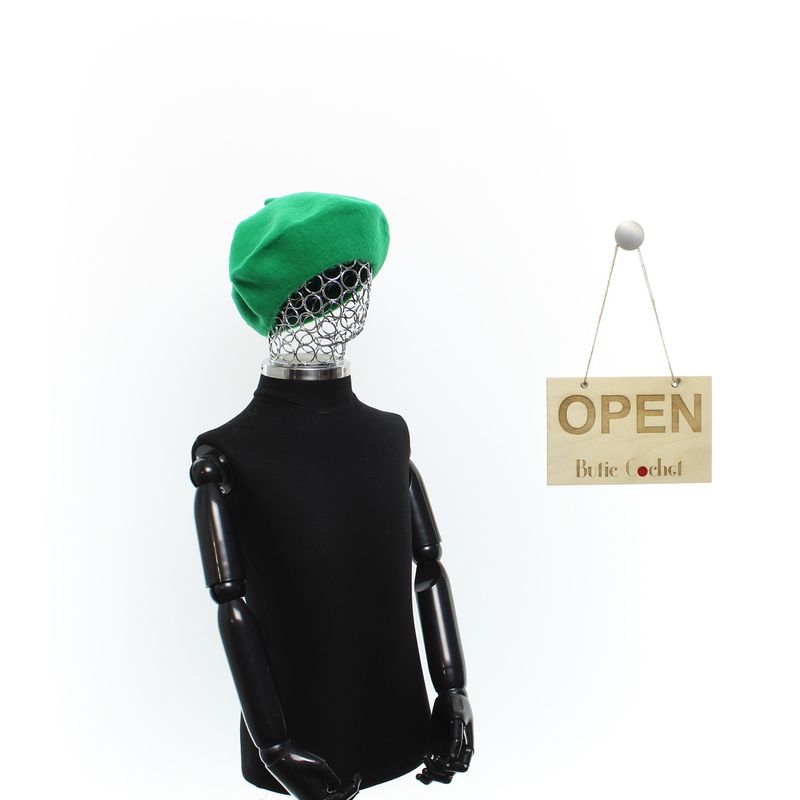 Fashion, accesorii si bijuterii - Copii - Accesorii copii - Caciuli si palarii copii - Bereta de copii, din 90% lana 10% nailon, ButicCochet, one size, Verde - BSC657 - Infinity.ro