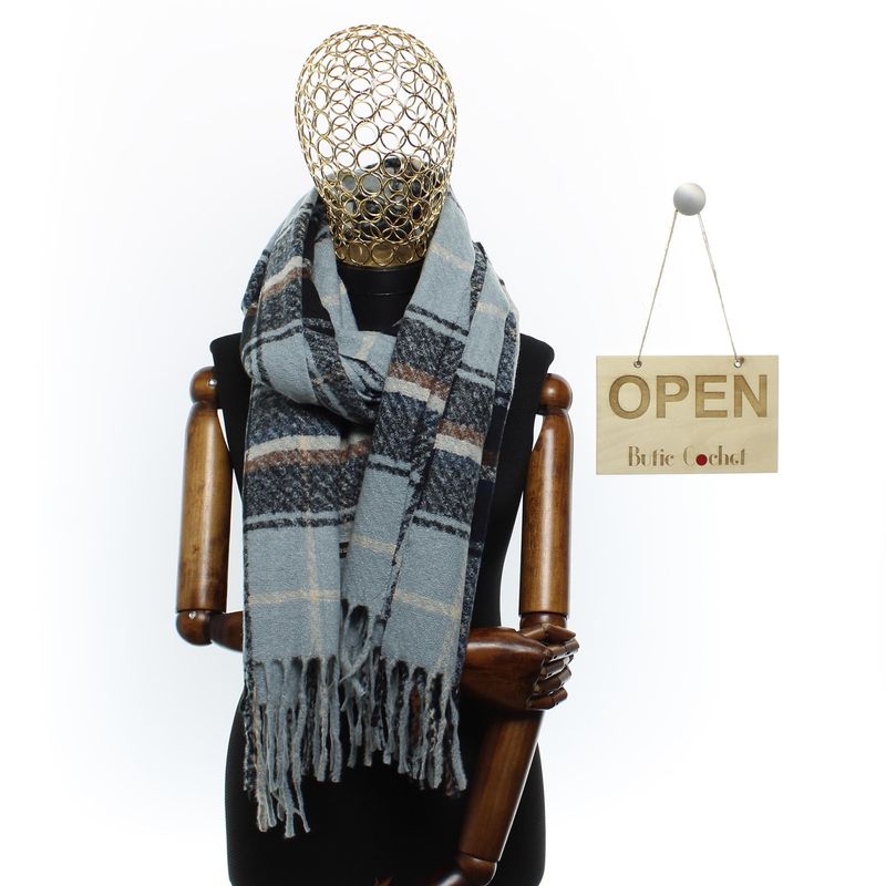 Fashion, accesorii si bijuterii - Femei - Accesorii femei - Esarfe si fulare femei - Esarfa dama, casmir, 60x180 cm, Buticcochet, imprimeu cu patratele, Albastru - ES2504 - Infinity.ro