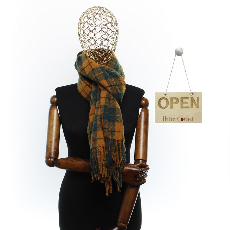 Fashion, accesorii si bijuterii - Femei - Accesorii femei - Esarfe si fulare femei - Esarfa dama, casmir, 60x180 cm, Buticcochet, model cu carouri mici, Caramiziu - ES2499 - Infinity.ro