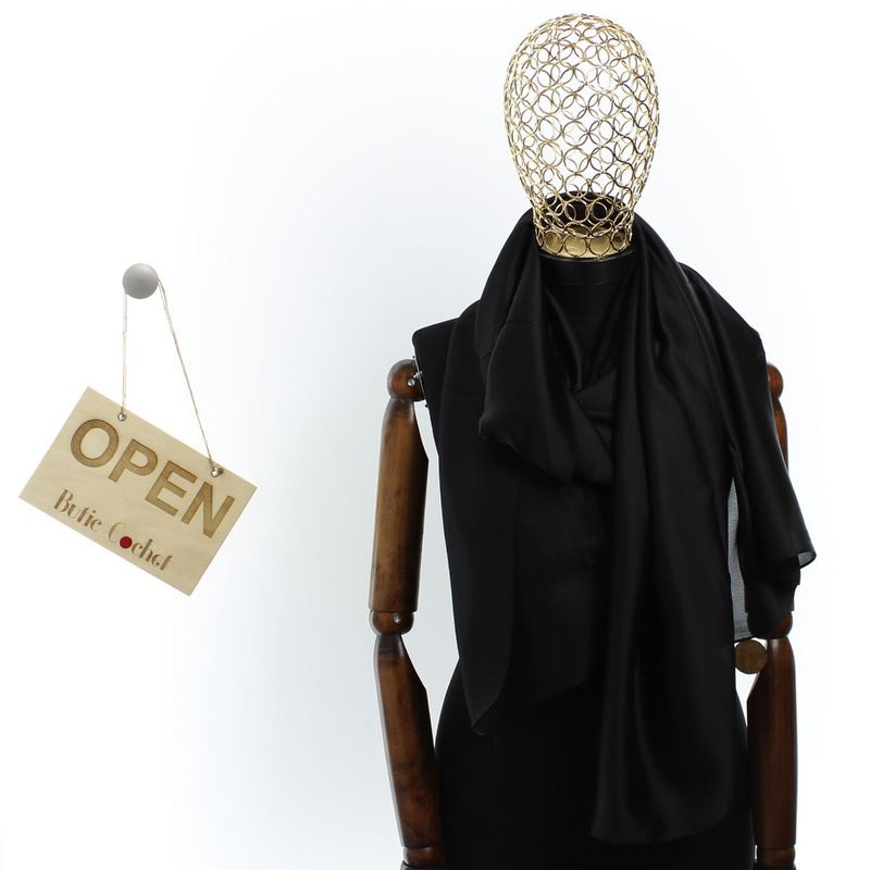 Fashion, accesorii si bijuterii - Femei - Accesorii femei - Esarfe si fulare femei - Esarfa de dama, Buticcochet, matase, 180 x 90 cm, Negru - ES2685 - Infinity.ro