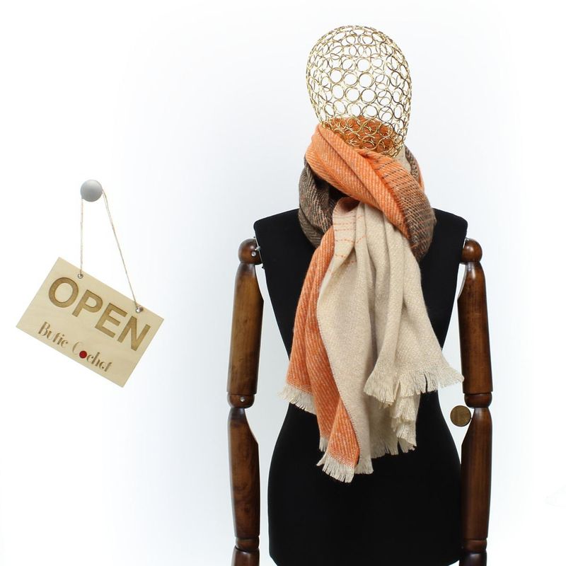 Fashion, accesorii si bijuterii - Femei - Accesorii femei - Esarfe si fulare femei - Esarfa de dama, Buticcochet, casmir, 190 x 65 cm, Portocaliu - ES2690 - Infinity.ro