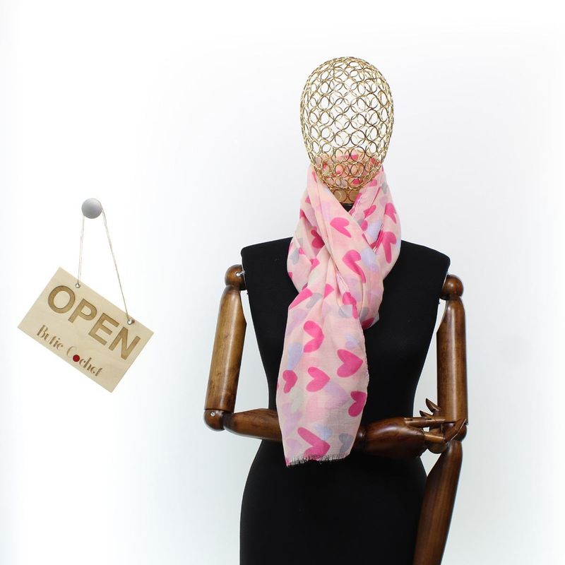 Fashion, accesorii si bijuterii - Femei - Accesorii femei - Esarfe si fulare femei - Esarfa de dama, cu imimioare, ButicCochet, 70% poliester 30% vascoza, Roz - ES2936 - Infinity.ro