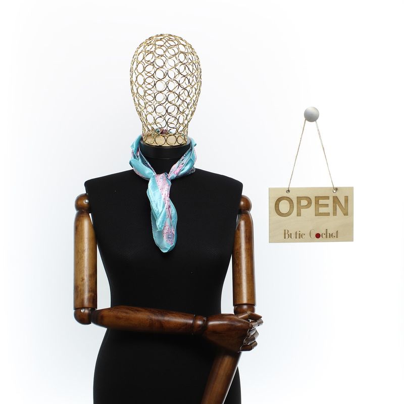 Fashion, accesorii si bijuterii - Femei - Accesorii femei - Esarfe si fulare femei - Batic de dama, 50 x 50 cm, ButicCochet, din satin, multicolor - ES2578 - Infinity.ro