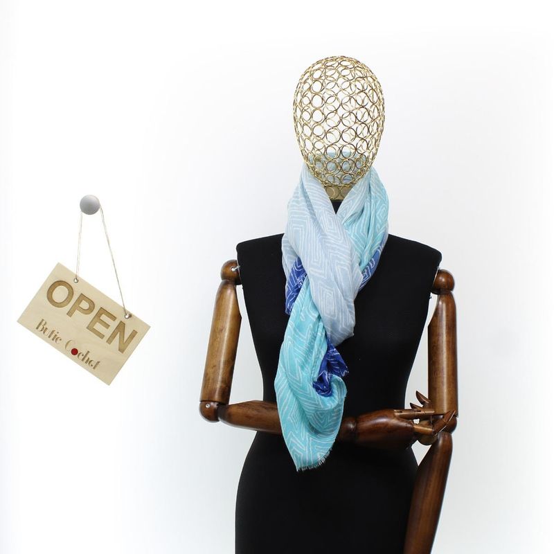 Fashion, accesorii si bijuterii - Femei - Accesorii femei - Esarfe si fulare femei - Esarfa de dama, cu model liniar, ButicCochet, 70% poliester 30% vascoza, Albastru - ES2946 - Infinity.ro