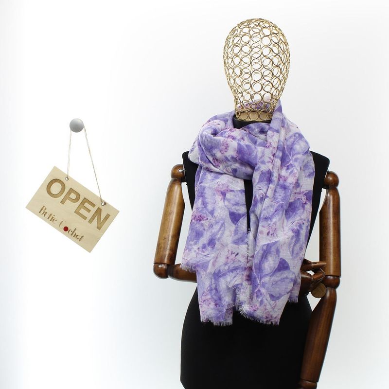 Fashion, accesorii si bijuterii - Femei - Accesorii femei - Esarfe si fulare femei - Esarfa de dama, ButicCochet, 70% poliester 30% vascoza,cu flori, Mov - ES2959 - Infinity.ro