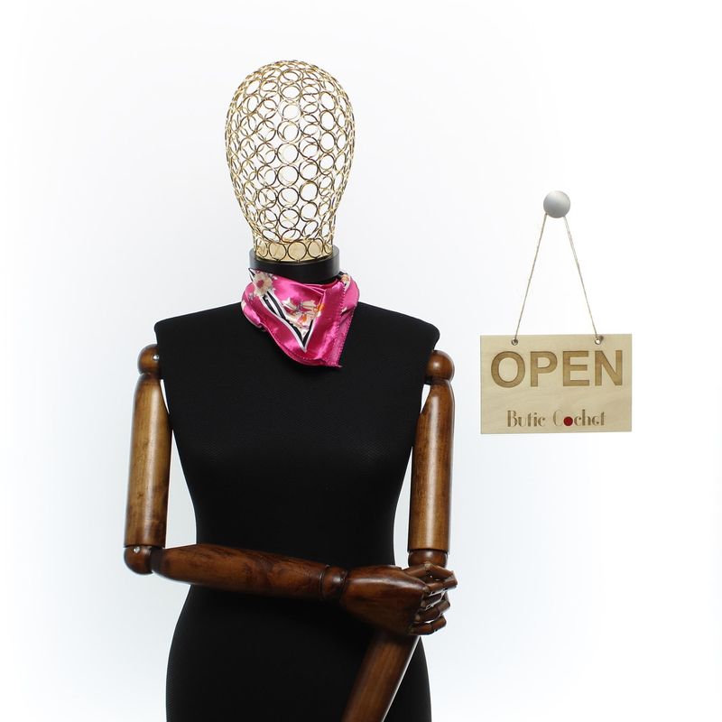 Fashion, accesorii si bijuterii - Femei - Accesorii femei - Esarfe si fulare femei - Batic de dama, 50 x 50 cm, ButicCochet, din satin, multicolor - ES2600 - Infinity.ro
