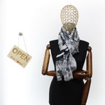 Fashion, accesorii si bijuterii - Femei - Accesorii femei - Esarfe si fulare femei - Esarfa de dama, ButicCochet, 70% poliester 30% vascoza, model floral, Gri - ES2976 - Infinity.ro