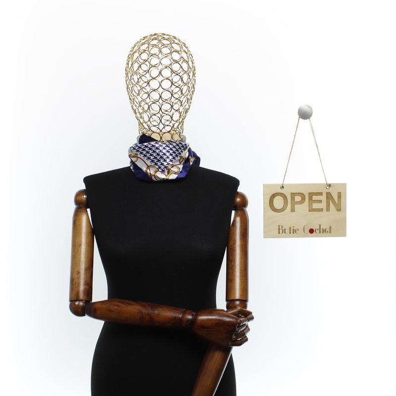 Fashion, accesorii si bijuterii - Femei - Accesorii femei - Esarfe si fulare femei - Batic de dama, 50 x 50 cm, ButicCochet, din satin, multicolor - ES2620 - Infinity.ro