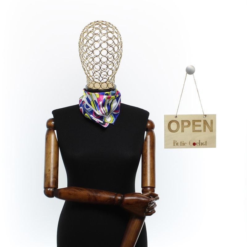 Fashion, accesorii si bijuterii - Femei - Accesorii femei - Esarfe si fulare femei - Batic de dama, 50 x 50 cm, ButicCochet, din satin, multicolor - ES2633 - Infinity.ro