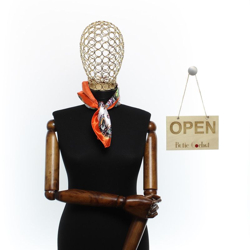 Fashion, accesorii si bijuterii - Femei - Accesorii femei - Esarfe si fulare femei - Batic de dama, 50 x 50 cm, ButicCochet, din satin, multicolor - ES2636 - Infinity.ro