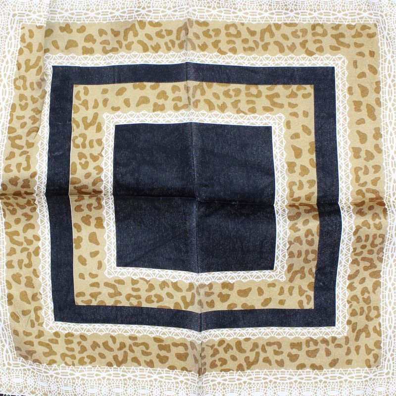 Fashion, accesorii si bijuterii - Femei - Accesorii femei - Esarfe si fulare femei - Batic de dama, 50 x 50 cm, ButicCochet, din satin, multicolor - ES2643 - Infinity.ro