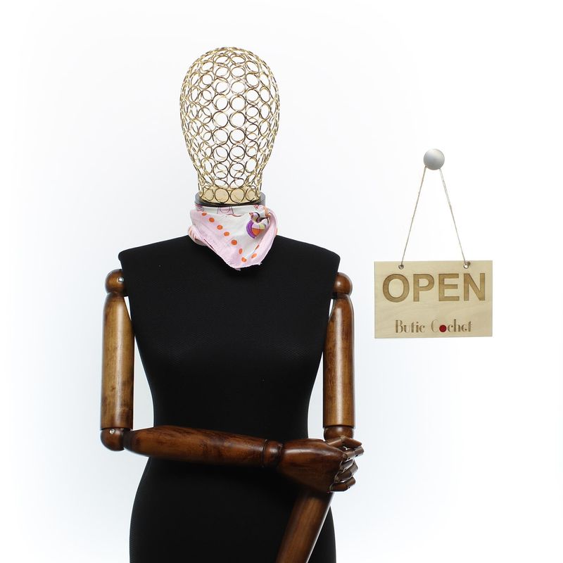 Fashion, accesorii si bijuterii - Femei - Accesorii femei - Esarfe si fulare femei - Batic de dama, 50 x 50 cm, ButicCochet, din satin, multicolor - ES2647 - Infinity.ro