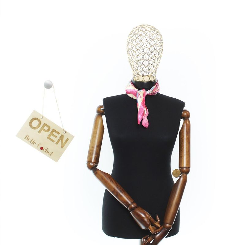 Fashion, accesorii si bijuterii - Femei - Accesorii femei - Esarfe si fulare femei - Batic de dama, 50 x 50 cm, ButicCochet, din satin, multicolor - ES3033 - Infinity.ro