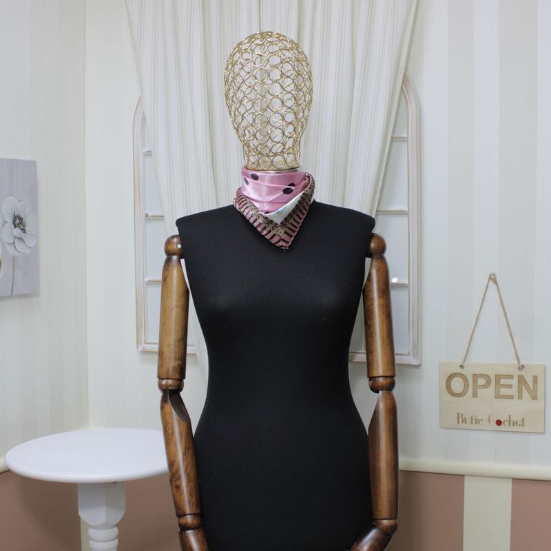 Fashion, accesorii si bijuterii - Femei - Accesorii femei - Esarfe si fulare femei - Batic de dama, 50x50 cm, Buticcochet, imprimeu cu buline, Roz - ES1153 - Infinity.ro