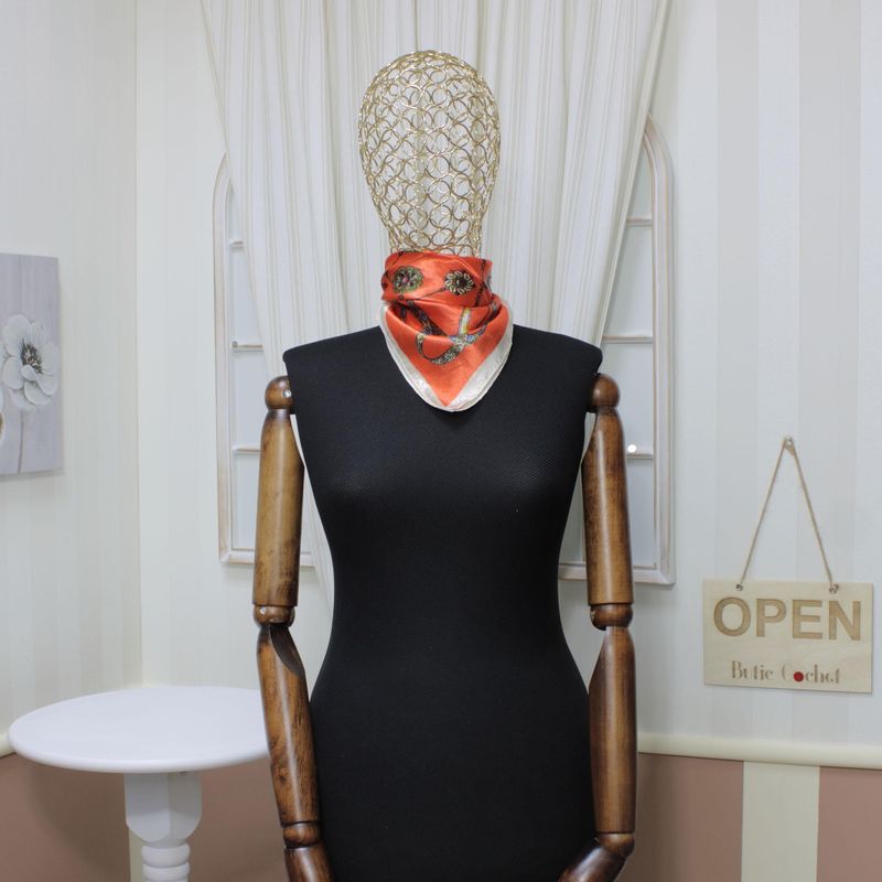 Fashion, accesorii si bijuterii - Femei - Accesorii femei - Esarfe si fulare femei - Batic de dama, 50x50 cm, Buticcochet, imprimeu stilizat, Portocaliu - ES1158 - Infinity.ro