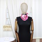 Fashion, accesorii si bijuterii - Femei - Accesorii femei - Esarfe si fulare femei - Batic de dama, 50x50 cm, Buticcochet, saten, imprimeu cu catei, Roz - ES1713 - Infinity.ro
