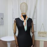Fashion, accesorii si bijuterii - Femei - Accesorii femei - Esarfe si fulare femei - Esarfa de dama, Buticcochet, dimensiune 60x60 cm, cu imprimeu floral, Portocaliu - ES1209 - Infinity.ro