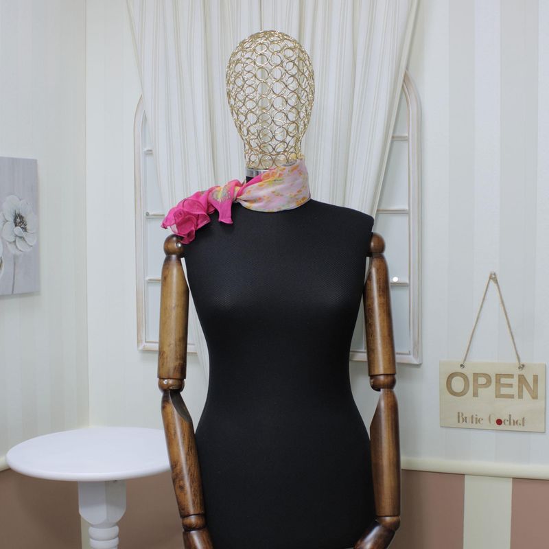 Fashion, accesorii si bijuterii - Femei - Accesorii femei - Esarfe si fulare femei - Esarfa de dama, Buticcochet, 60x60 cm, 40% matase 60% poliester, cu imprimeu floral, Roz - ES1249 - Infinity.ro