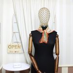 Fashion, accesorii si bijuterii - Femei - Accesorii femei - Esarfe si fulare femei - Esarfa de dama, Buticcochet, 60x60 cm, 40% matase 60% poliester, cu imprimeu floral, Portocaliu - ES2016 - Infinity.ro