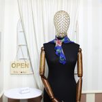 Fashion, accesorii si bijuterii - Femei - Accesorii femei - Esarfe si fulare femei - Esarfa de dama, Buticcochet, 60x60 cm, 40% matase 60% poliester, cu imprimeu floral, Albastru - ES2021 - Infinity.ro