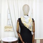 Fashion, accesorii si bijuterii - Femei - Accesorii femei - Esarfe si fulare femei - Esarfa de dama, Buticcochet, 60x60 cm, 40% matase 60% poliester, cu imprimeu floral, Galben - ES2017 - Infinity.ro
