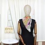 Fashion, accesorii si bijuterii - Femei - Accesorii femei - Esarfe si fulare femei - Esarfa de dama, Buticcochet, 60x60 cm, 40% matase 60% poliester, cu imprimeu floral, Multicolor - ES2026 - Infinity.ro