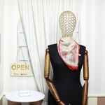 Fashion, accesorii si bijuterii - Femei - Accesorii femei - Esarfe si fulare femei - Esarfa de dama, Buticcochet, 60x60 cm, 40% matase 60% poliester, cu imprimeu floral, Crem - ES2034 - Infinity.ro