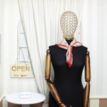 Fashion, accesorii si bijuterii - Femei - Accesorii femei - Esarfe si fulare femei - Esarfa de dama, Buticcochet, 60x60 cm, 40% matase 60% poliester, cu imprimeu floral, Crem - ES2034 - Infinity.ro