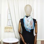 Fashion, accesorii si bijuterii - Femei - Accesorii femei - Esarfe si fulare femei - Esarfa de dama, Buticcochet, 60x60 cm, 40% matase 60% poliester, cu imprimeu floral, Albastru - ES2038 - Infinity.ro