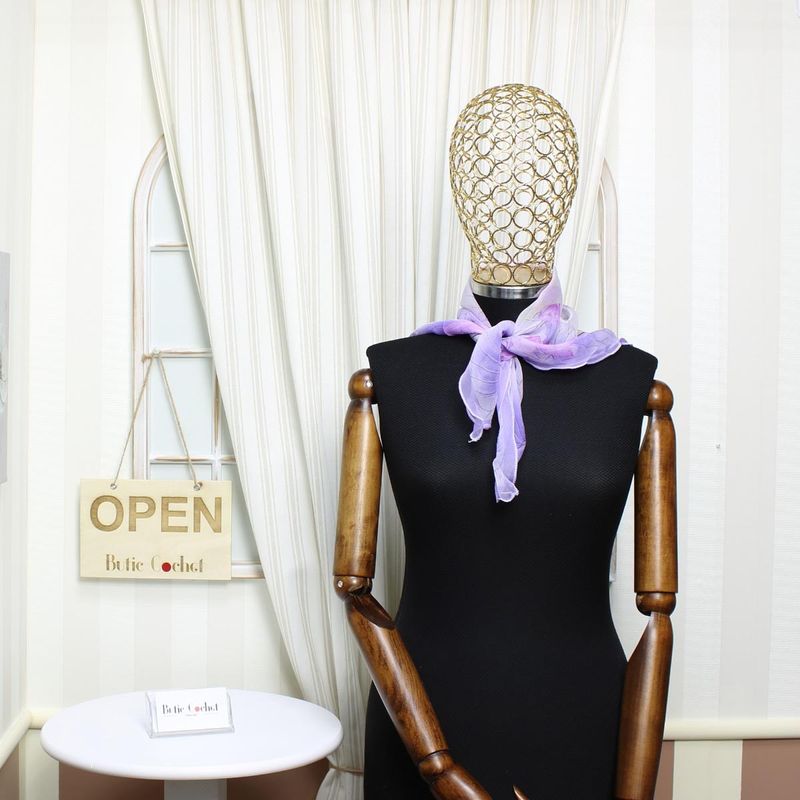 Fashion, accesorii si bijuterii - Femei - Accesorii femei - Esarfe si fulare femei - Esarfa de dama, Buticcochet, 60x60 cm, 40% matase 60% poliester, cu imprimeu floral, Mov - ES2039 - Infinity.ro
