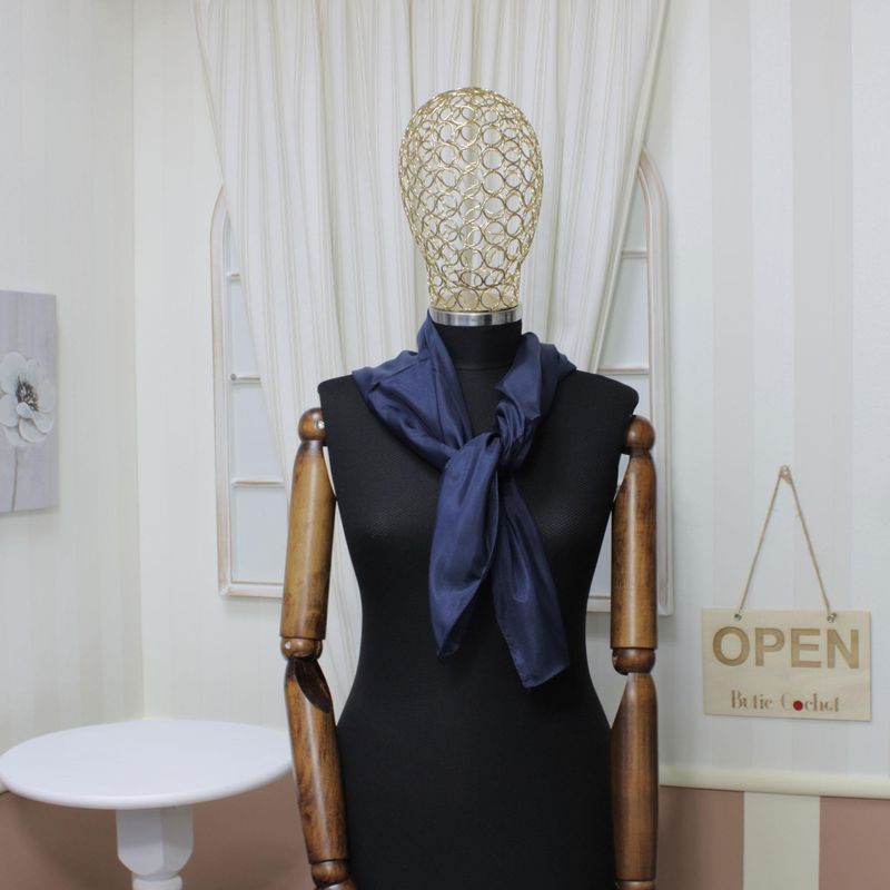 Fashion, accesorii si bijuterii - Femei - Accesorii femei - Esarfe si fulare femei - Esarfa, Batic, de dama, Buticcochet, Bleumarin, din 100% matase, 90x90 cm - ES882 - Infinity.ro