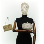 Fashion, accesorii si bijuterii - Femei - Accesorii femei - Genti si rucsacuri femei - Geanta clutch, de dama, din material sintetic, ButicCochet, 20x14x5 cm, Auriu - GND1154 - Infinity.ro