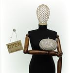 Fashion, accesorii si bijuterii - Femei - Accesorii femei - Genti si rucsacuri femei - Geanta clutch, de dama, din material sintetic, ButicCochet, 20x14x5 cm, Auriu - GND1154 - Infinity.ro