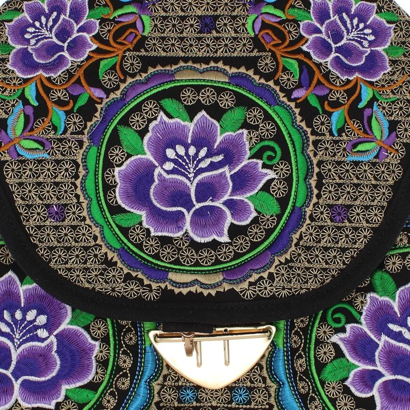 Fashion, accesorii si bijuterii - Femei - Accesorii femei - Genti si rucsacuri femei - Rucsac dama, din material textil, 35x26x13 cm, Negru cu flori brodate mov - RUC238 - Infinity.ro