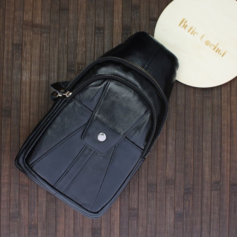 Fashion, accesorii si bijuterii - Femei - Accesorii femei - Genti si rucsacuri femei - Rucsac din piele naturala, ButicCochet, 30x17x7 cm, 4 compartimente, Negru - RUC247 - Infinity.ro