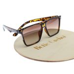 Fashion, accesorii si bijuterii - Femei - Accesorii femei - Ochelari de soare femei - Ochelari de soare, Buticcochet, Dama, rama din plastic, lentila maro degrade - OCS363 - Infinity.ro