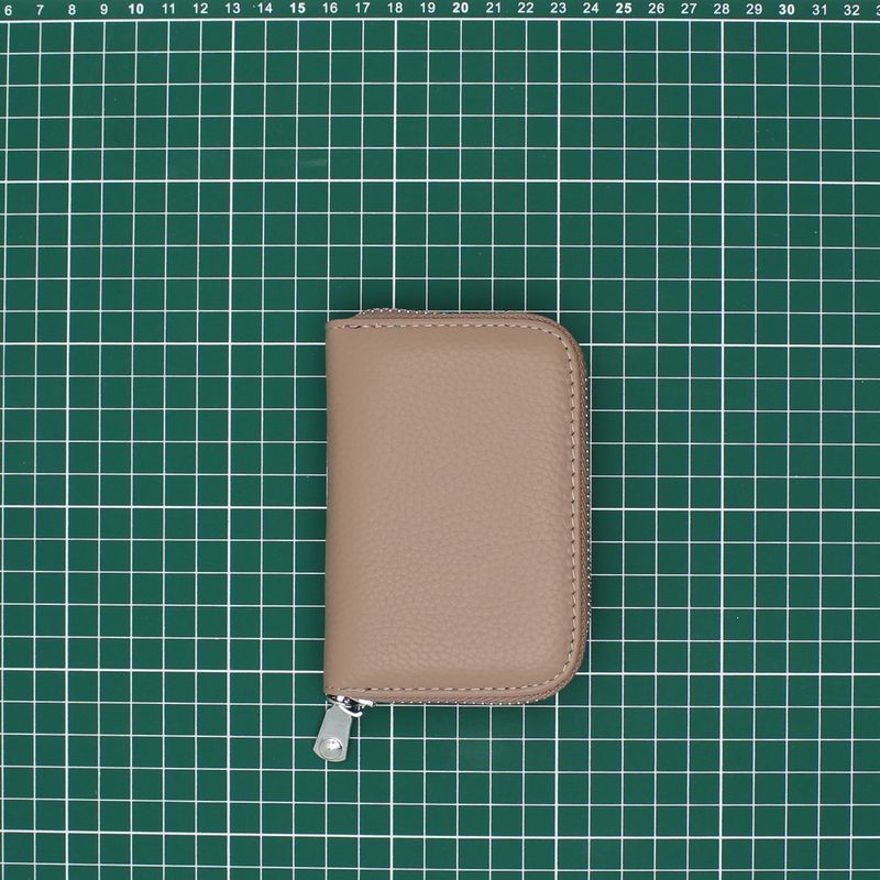 Fashion, accesorii si bijuterii - Femei - Accesorii femei - Portofele femei - Port card, unisex, din piele naturala, ButicCochet, 11 x 7.5 cm, Roz inchis - PR880 - Infinity.ro