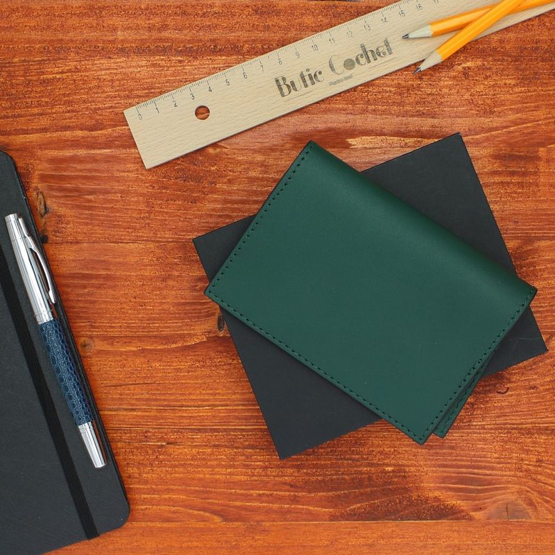 Fashion, accesorii si bijuterii - Femei - Accesorii femei - Portofele femei - Husa pasaport, piele naturala, ButicCochet, 10x13x0.5 cm, Verde - PR877 - Infinity.ro