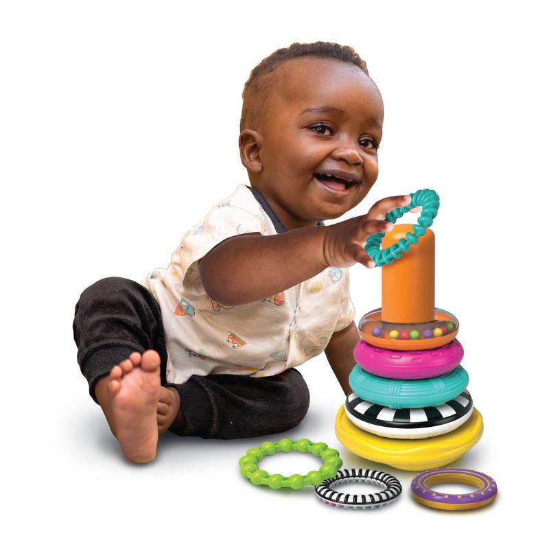 Jucarii, Copii si Bebe - Jucarii si jocuri - Jucarii bebelusi - Jucarii interactive bebelusi - Winfun Stivuitor cu Inele Senzorial - Infinity.ro