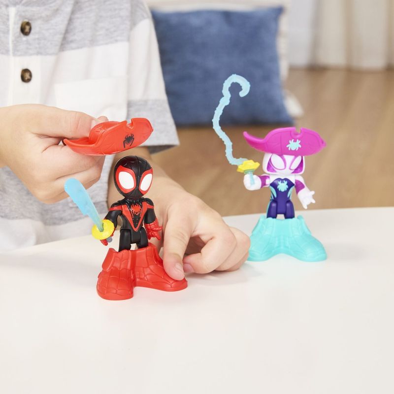 Jucarii, Copii si Bebe - Jucarii si jocuri - Figurine - Spidey si Prietenii lui Uimitori Marvel Water Webs Set 2 Figurine Ghost Spider si Pirate Spin cu Accesorii - Infinity.ro