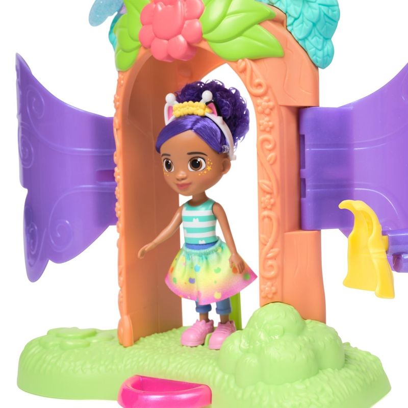Jucarii, Copii si Bebe - Jucarii si jocuri - Figurine - Gabbys Dollhouse Fairylandia Set de Joaca Revelatia Magica cu Figurine si Accesorii - Infinity.ro