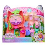 Jucarii, Copii si Bebe - Jucarii si jocuri - Figurine - Gabbys Dollhouse Fairylandia Set de Joaca Zana Pisicutei cu Figurine si Accesorii - Infinity.ro