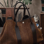 Fashion, accesorii si bijuterii - Femei - Accesorii femei - Genti si rucsacuri femei - Geanta Dama, Stil Shopper Tote, cu Manere Duble si Inchidere prin Capse, Maro - Infinity.ro