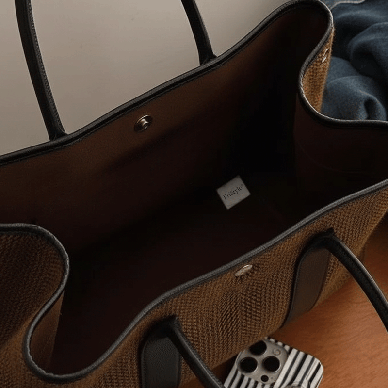 Fashion, accesorii si bijuterii - Femei - Accesorii femei - Genti si rucsacuri femei - Geanta Dama, Stil Shopper Tote, cu Manere Duble si Inchidere prin Capse, Maro - Infinity.ro