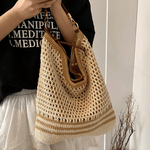 Fashion, accesorii si bijuterii - Femei - Accesorii femei - Genti si rucsacuri femei - Geanta Dama de Umar, din Material Textil Crosetat, Model Casual Boho Chic, Bej - Infinity.ro