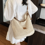 Fashion, accesorii si bijuterii - Femei - Accesorii femei - Genti si rucsacuri femei - Geanta Dama de Umar, din Material Textil Crosetat, Model Casual Boho Chic, Crem - Infinity.ro