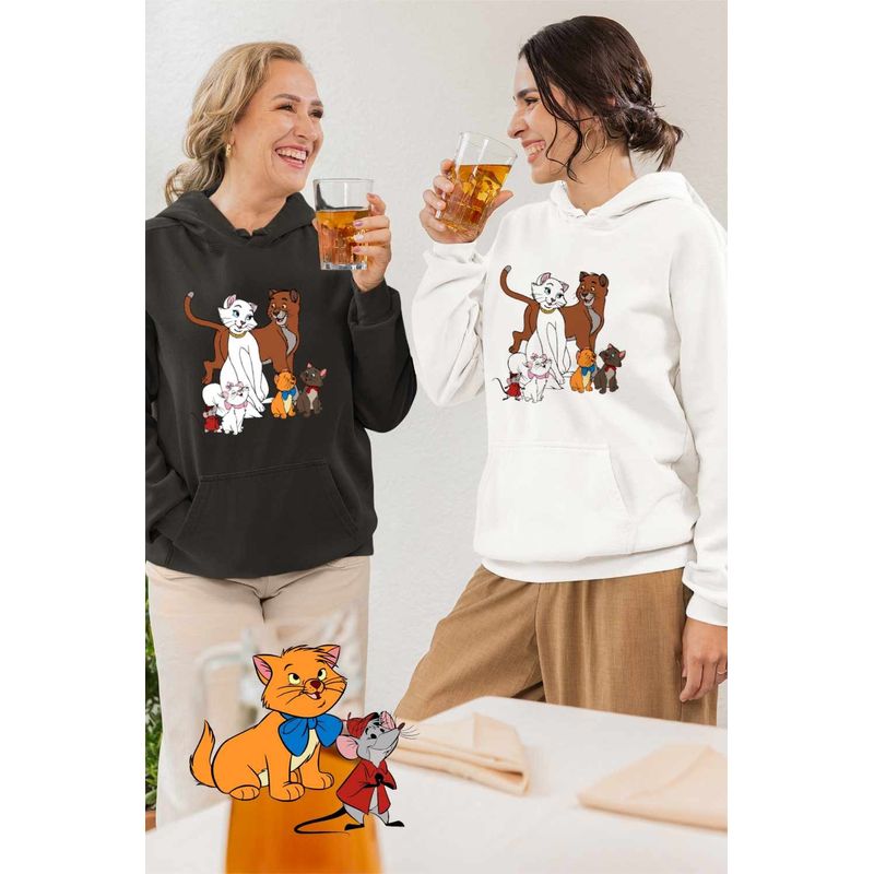 Fashion, accesorii si bijuterii - Femei - Imbracaminte femei - Hanorace femei - Hanorac Femei Pisicile Aristocrate Ducesa Familie, alb, marime 2XL - Infinity.ro