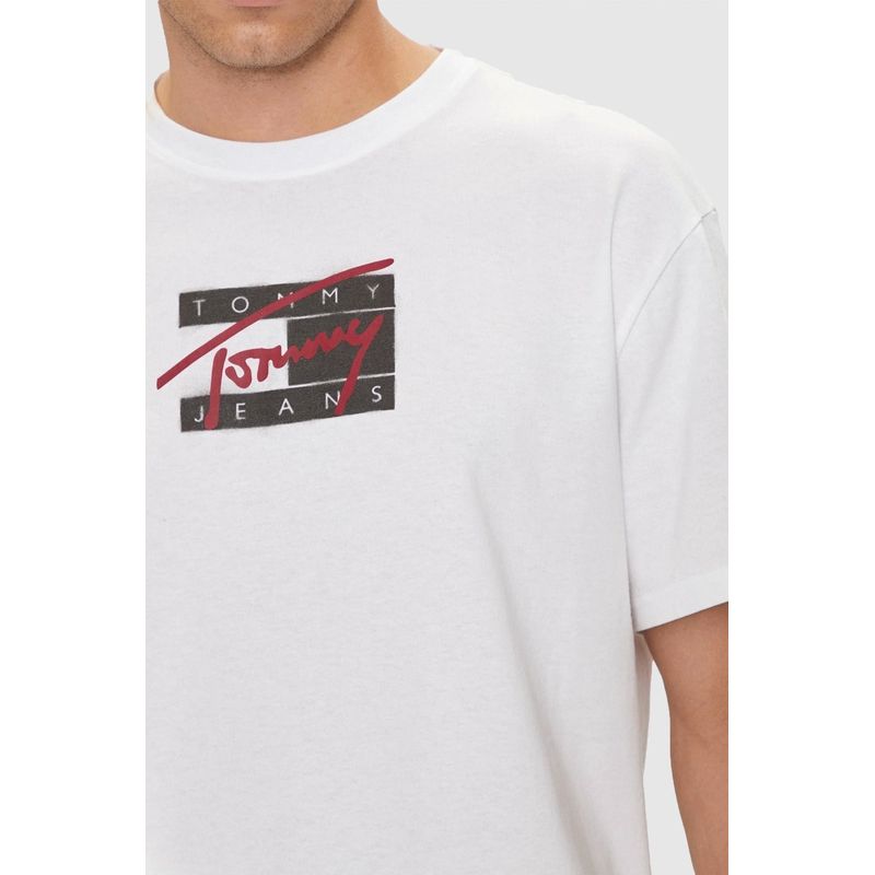 Fashion, accesorii si bijuterii - Barbati - Imbracaminte - Tricouri si bluze barbati - Tricou barbati Tommy Jeans DM0DM18528 S INTL Alb - Infinity.ro