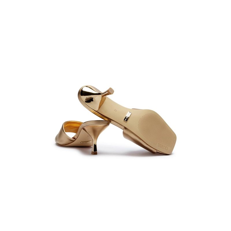Fashion, accesorii si bijuterii - Femei - Incaltaminte femei - Slapi si papuci femei - Papuci dama cu toc lacuiti Guess FLJLUS 39 EU Auriu - Infinity.ro