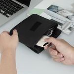 PC, gaming si accesorii - Retelistica - Cabluri si accesorii - Geanta organizatoare cabluri Kwmobile, protectie la socuri si zgarieturi, neopren si textil, negru - Infinity.ro